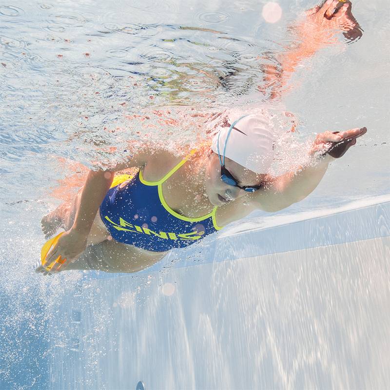 Finis ISO Standard Hand - f f f Swimming training