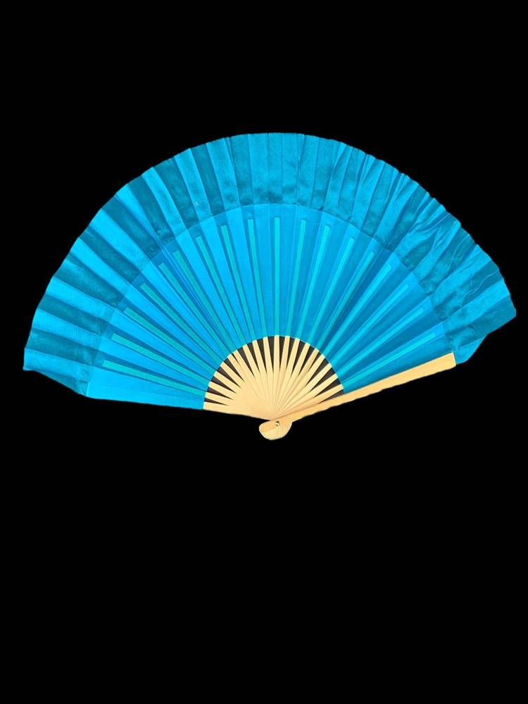 Yunnan lanterns really silk fans, sanior flower drum lantern, tea mountain, singing Jiaozhou Yangge fan dance silk scarf practice small red fan