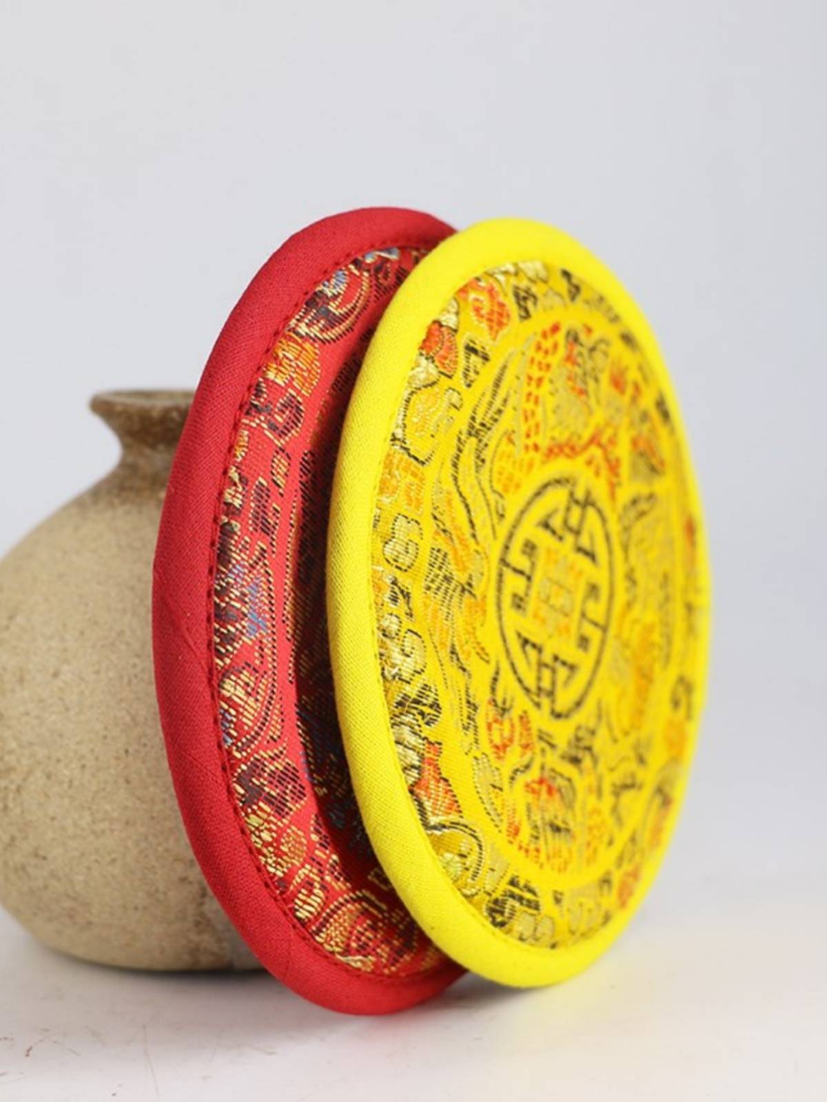 Nepal handmade magician bottom pad pad sound bowl padding Buddhist sound bowl bottom diamond pad teamed