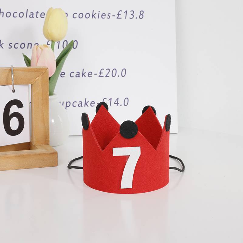 Number 7 Crown Hat