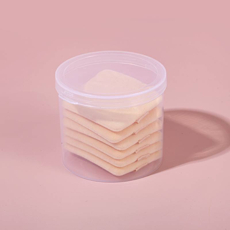 Six in squares of the skin color