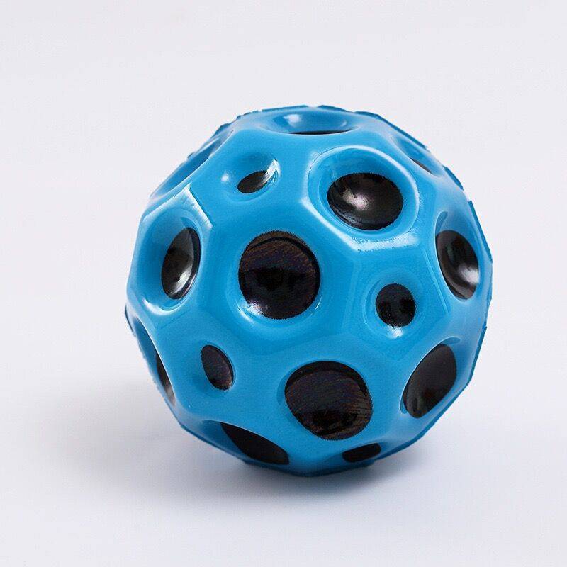 Super bomb [Blue] can play on the third floor