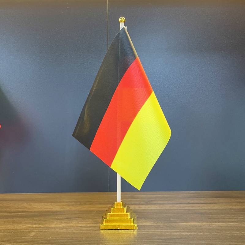 Germany (table flag+base)