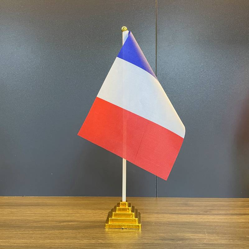 France (table flag+base)