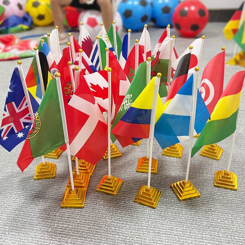 European Cup Top 24 countries (24 table flags+24 bottom sitting)