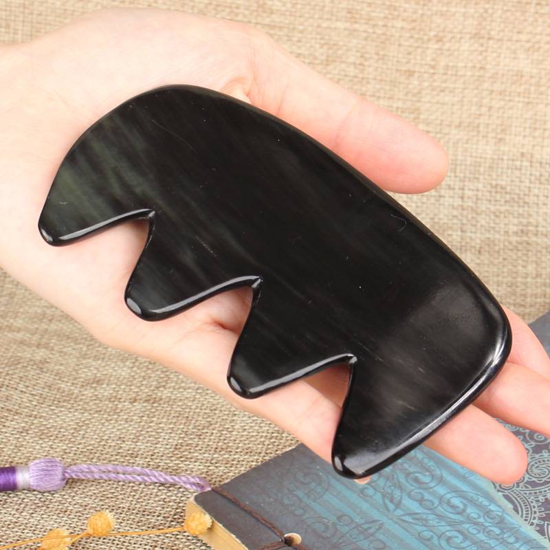 Black cow horn four -finger meridian board (about 5mm thick side) easy to get out