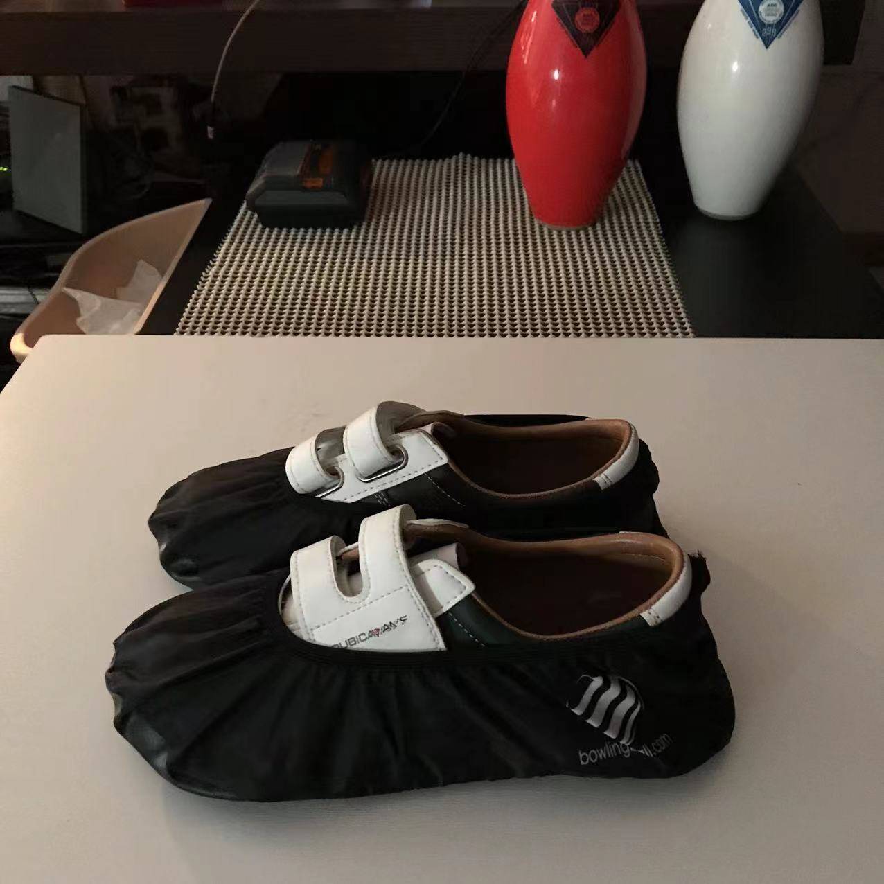 Sunny bowling items, Korean imported bowling accessories, ski-proofing rooms, dirty bowling shoes