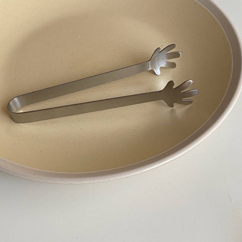 Xiaojiu in Wind Stainless Steel Cute Small Palm Fruit Fruit Fruit Cantana Fun Snack Picking Kitchen Products BH163