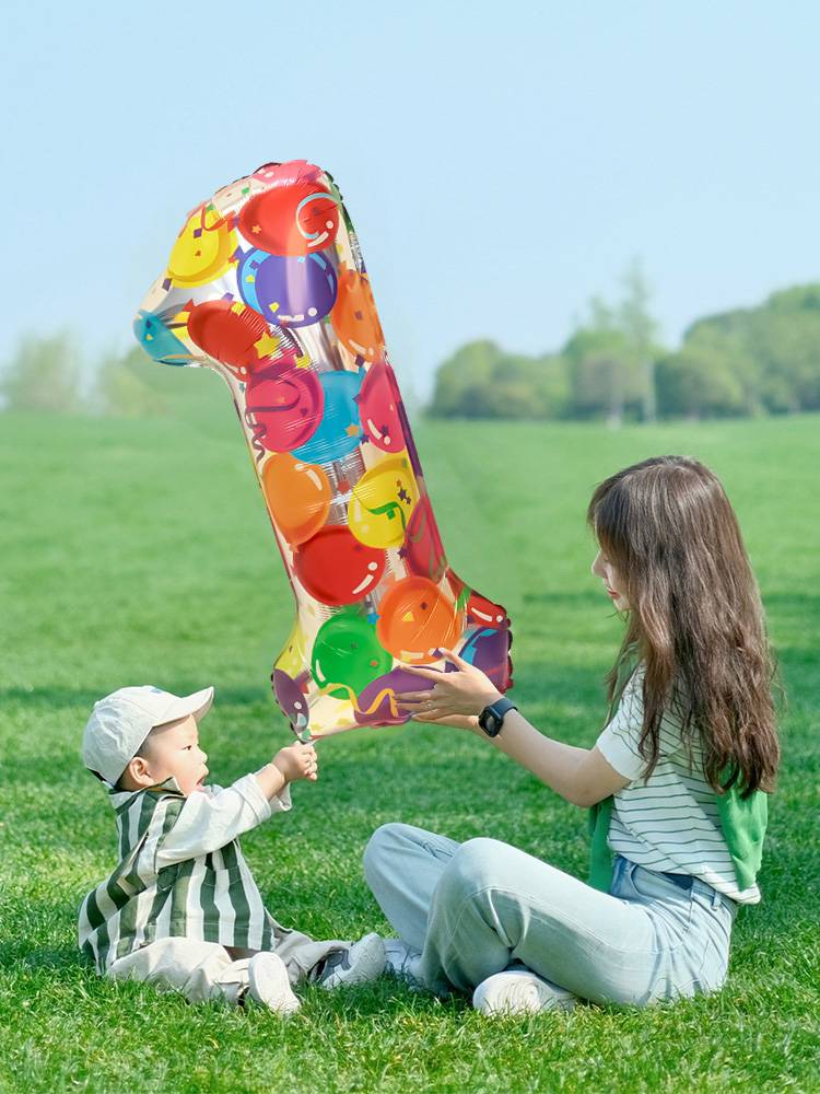 Super-sized, colored, digital balloon boys' and girls' birthday party