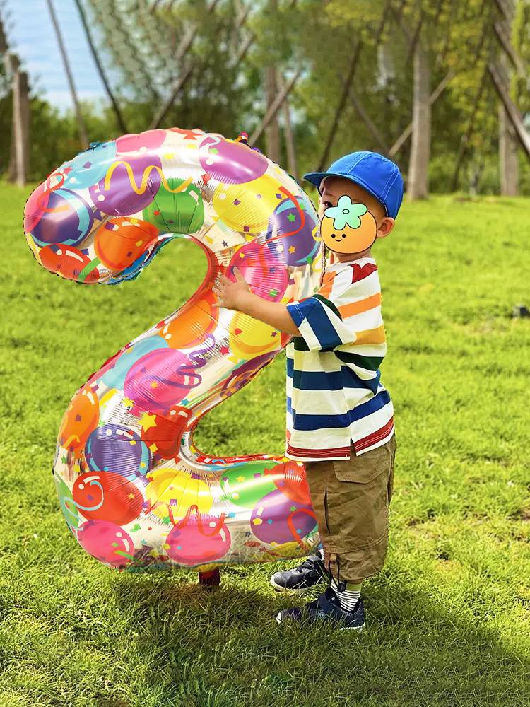 Super-sized, colored, digital balloon boys' and girls' birthday party