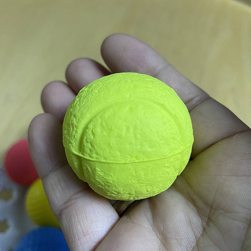 Light green baseball one diameter 4cm