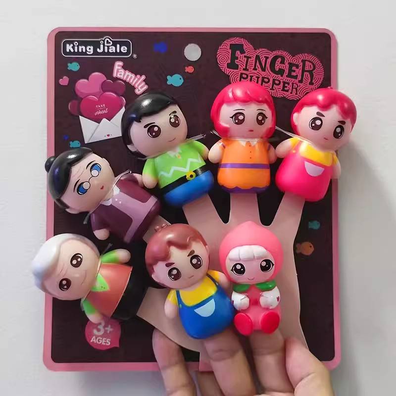 Happy family [Seven people]