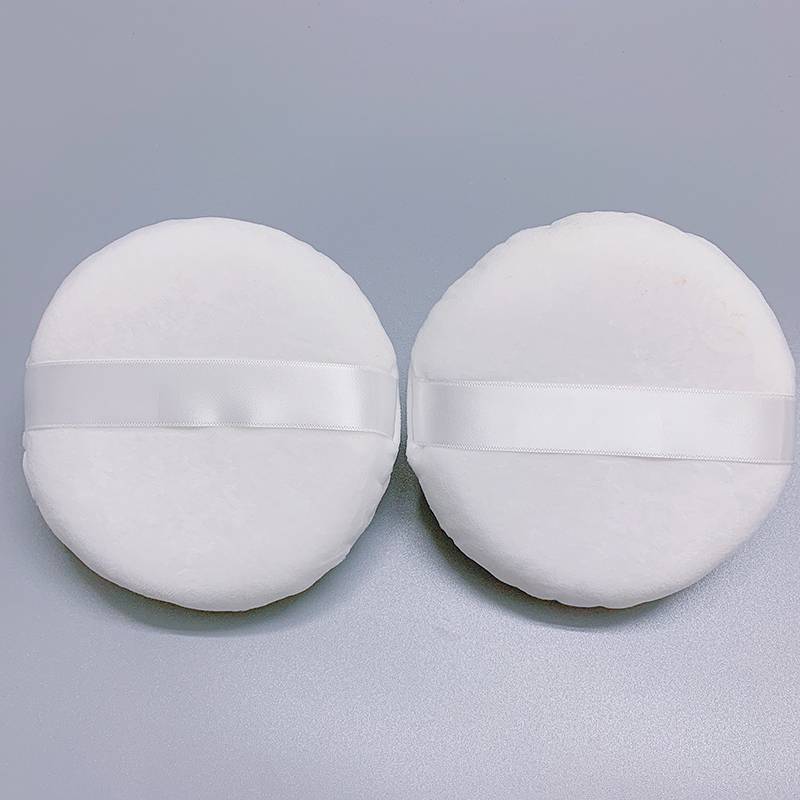 White large powder puff 13 cm 2 2