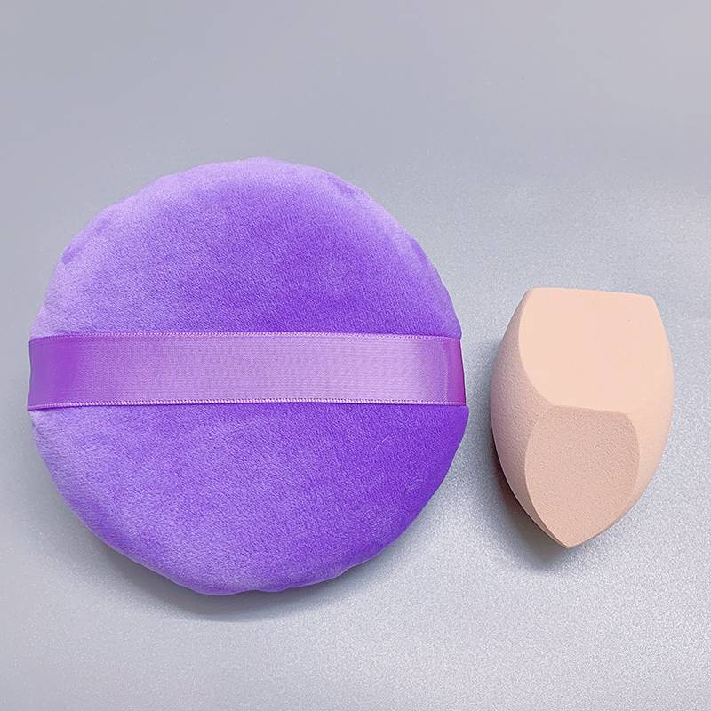 Purple oversized powder puff+oversized makeup egg
