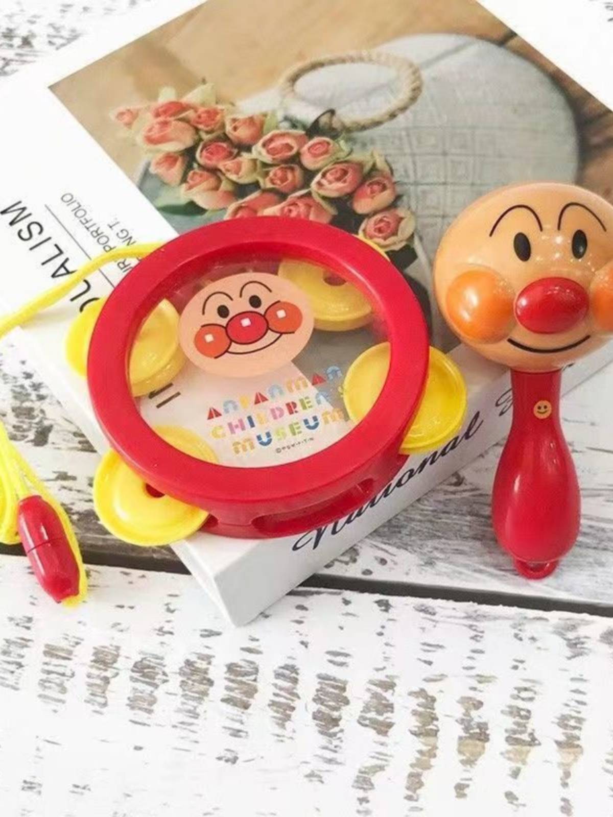 Superman Hand Bell Hand Ring toy Sound Panel soothing toys Infant 0-3-6-12 months