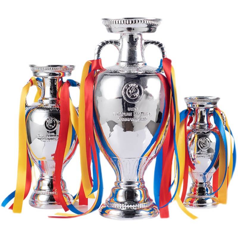 European Cup 26 cm (giving ribbon)