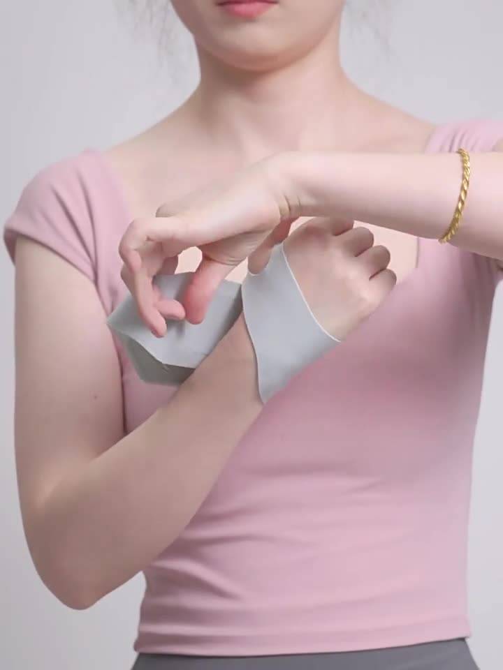 Li Ningju wrist sprains wrist tendon sheath joint losses fixed device men and women thin badminton tennis wristband sheath