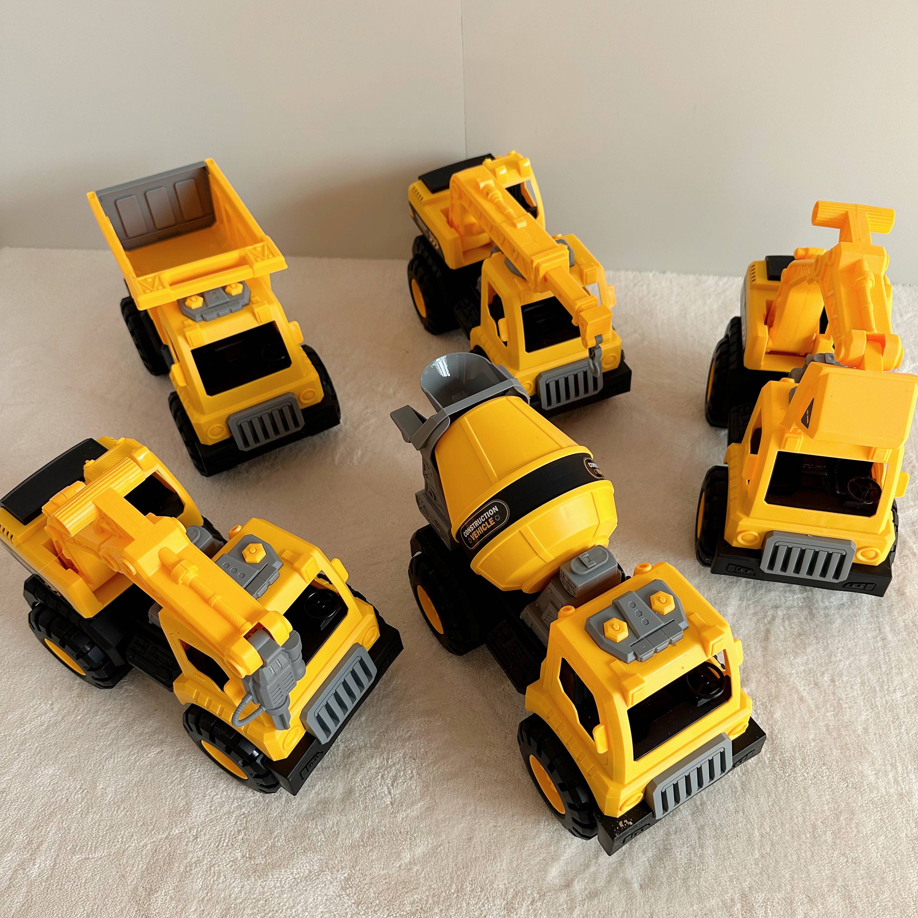 【Large】 Five sets of engineering vehicles