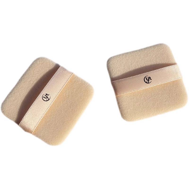 The new version of KIKO powder puff replaced the square double -sided fluffy dry use makeup, fixed makeup, flutter the face beauty tool