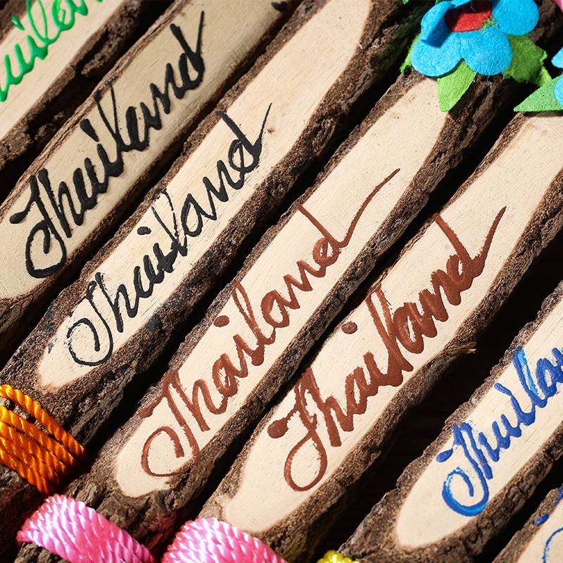 Thai solid wood pencil color Southeast Asian tourist souvenirs Creative retro solid wood pork cartoon pencil