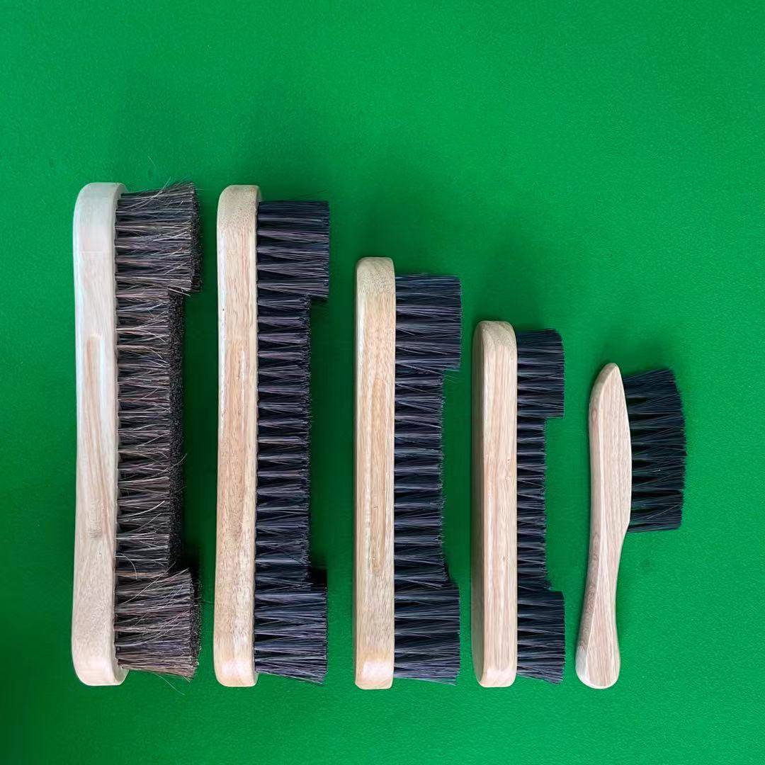 Billiards desk brush tabletime table pipe brush stitch to brush the ball desktop dustment table ball ball cleaning supplies accessories