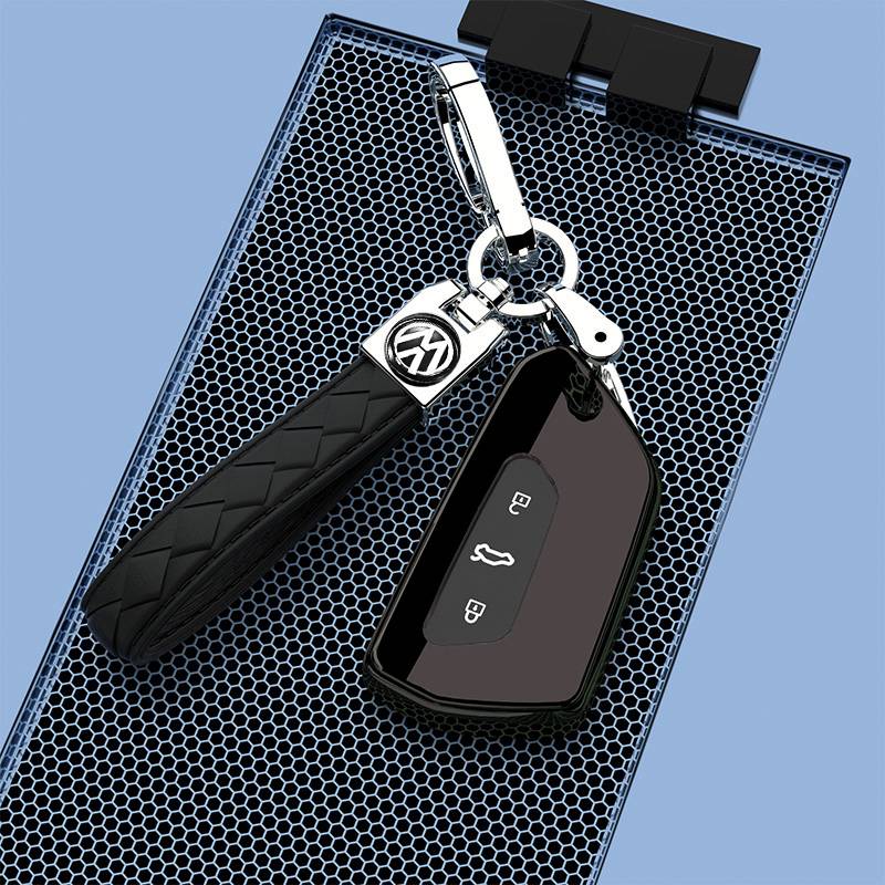 Keycase + little lambskin button