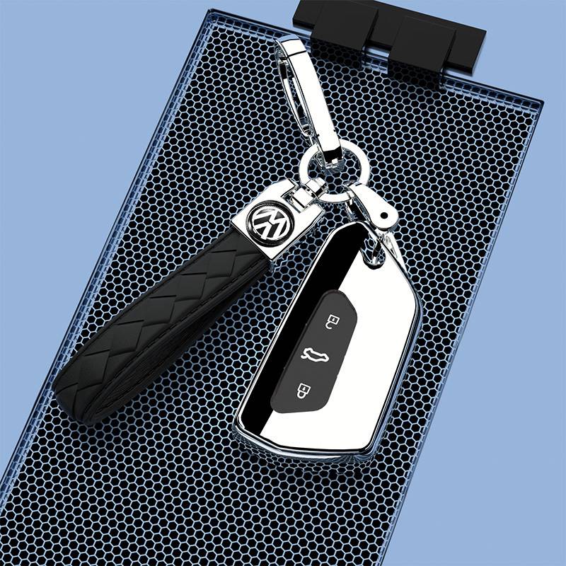 Keycase + lambskin button
