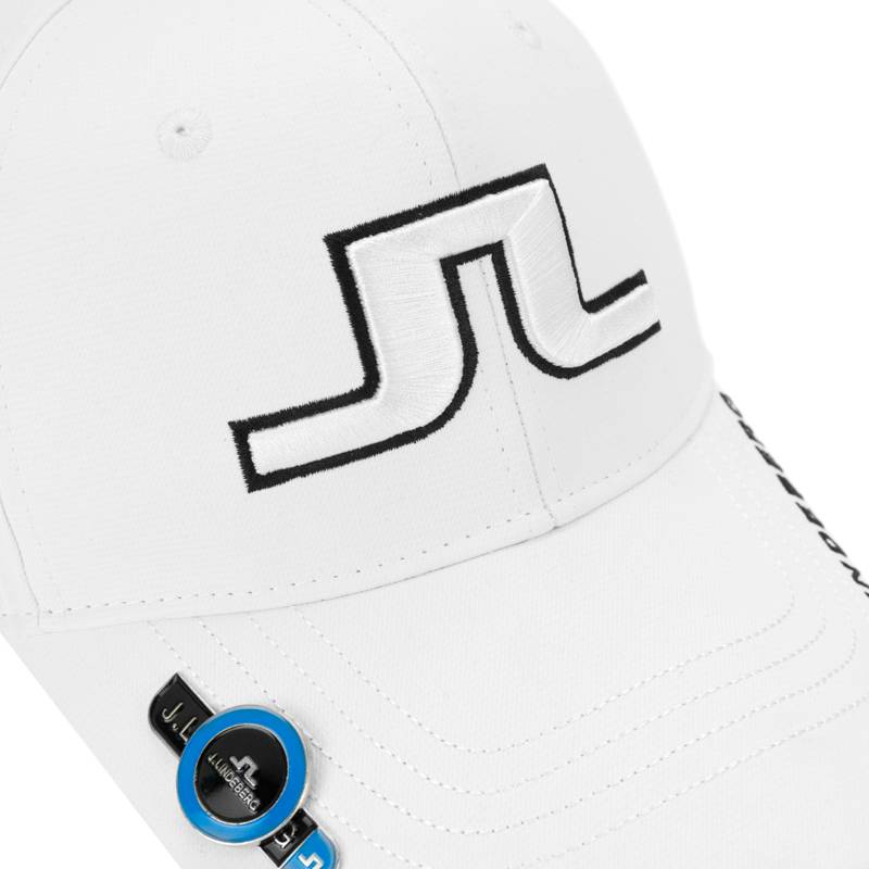 The Golf Hat Leisure Campaign is modulated with Mark's size
