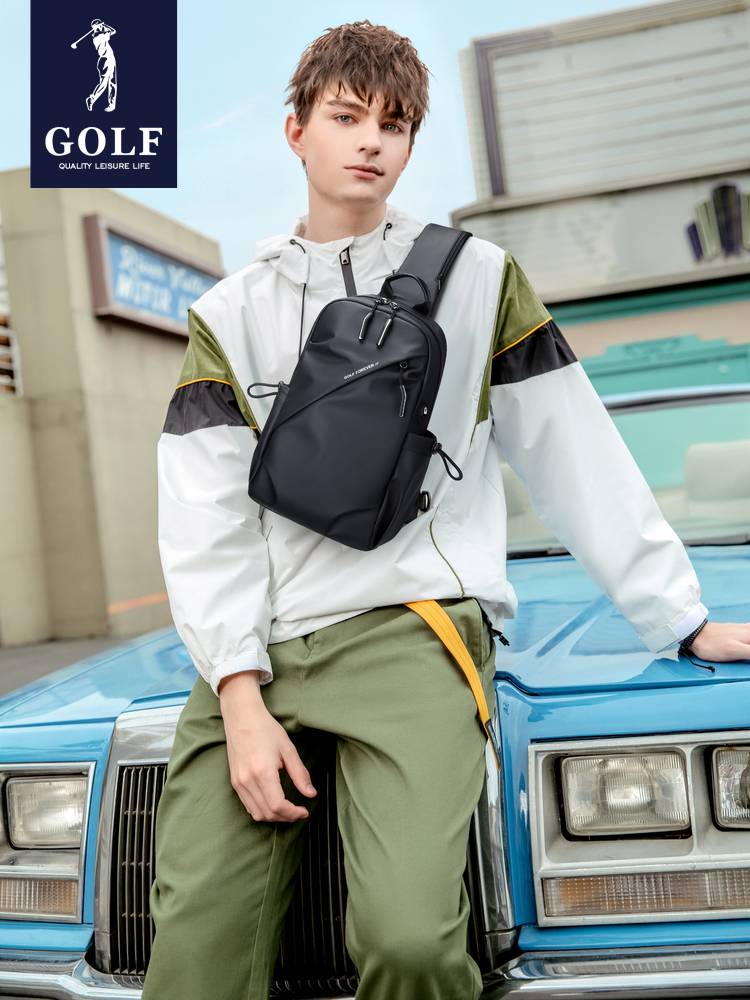 Golf's new chest bag for a man with a slant-fashion twirl bag for a man with a big, small-capacity backpack