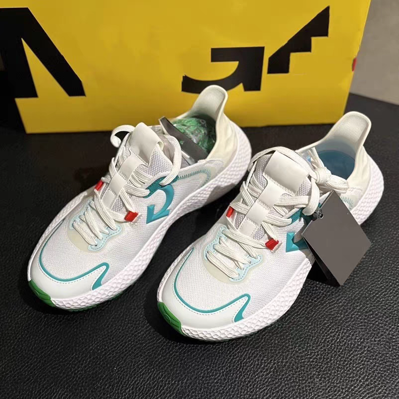 2024 Golf Shoes, Korean Monopolies, Slip-proof sneakers