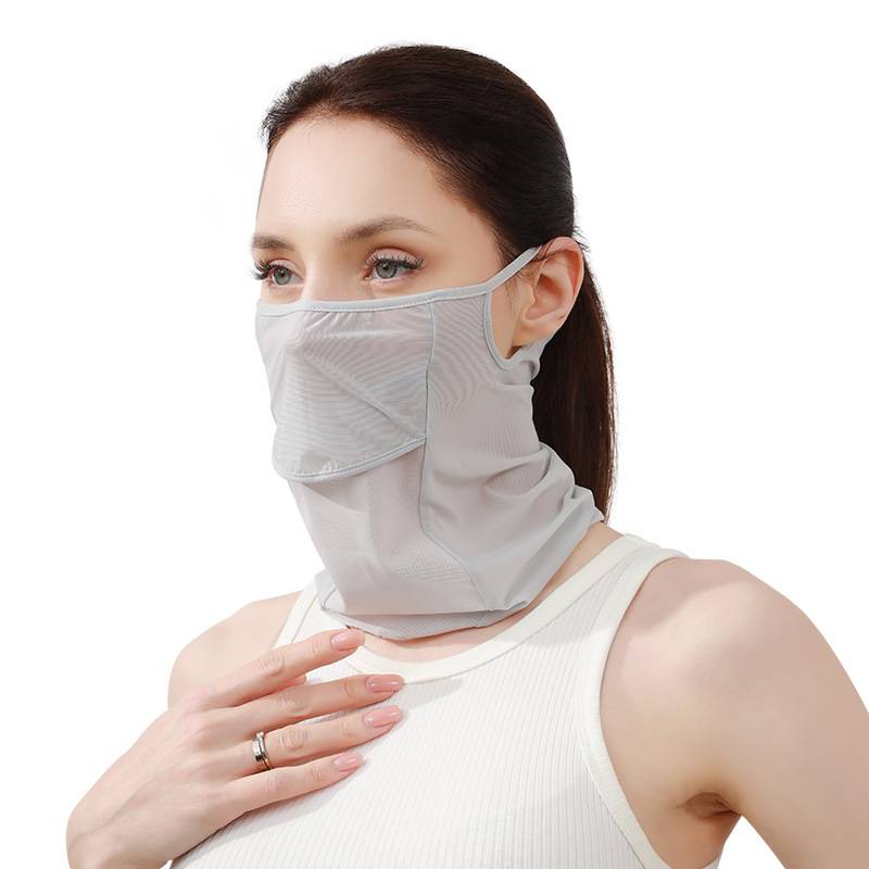 The summer ice-skinned outdoor exercise rides the Golf shiver and the UV air veil