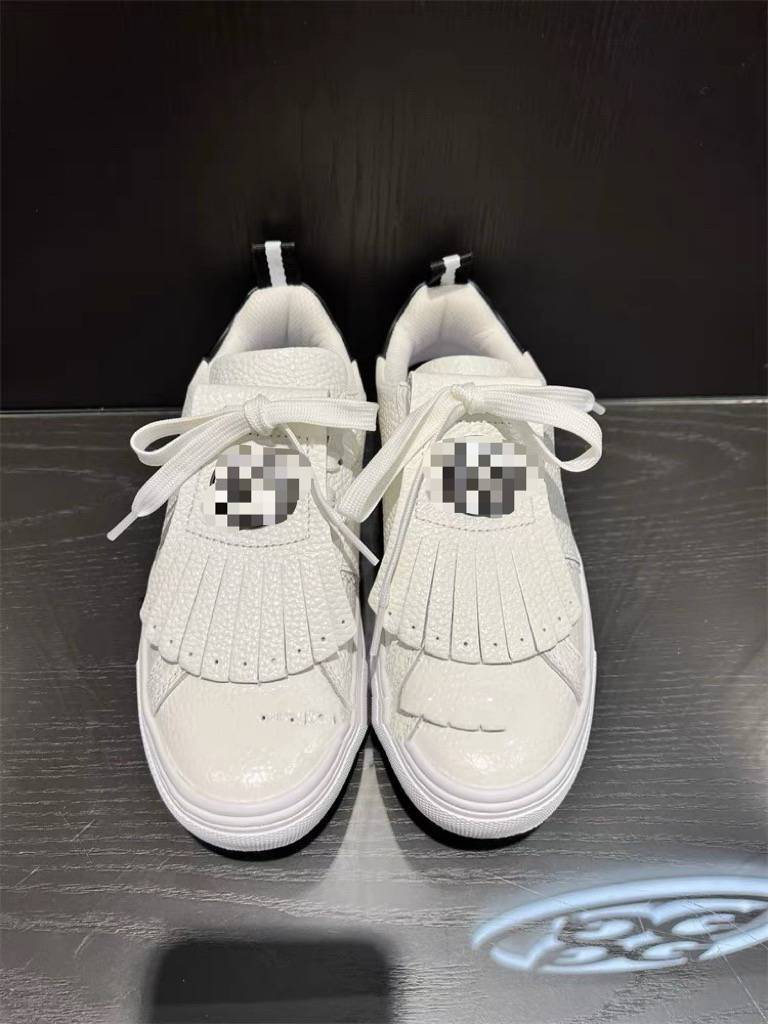 CHARLOTTE KOREA GOLF. NEW GOLF SHOES. FEMALE C