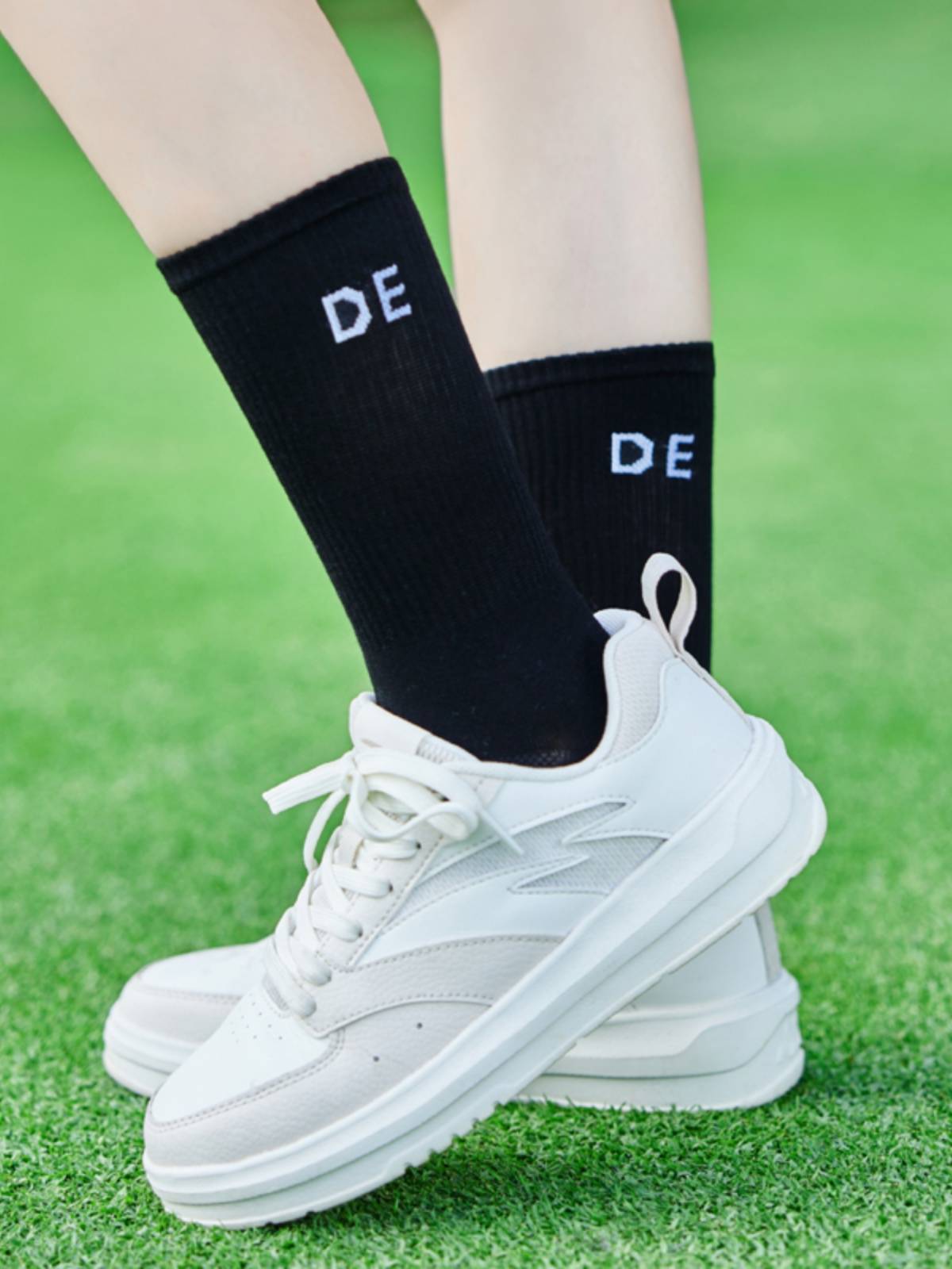 DE GOLF EXTERIOR FASHION GIRL PURE COTTON SOCK BREATHES IN AND OUT