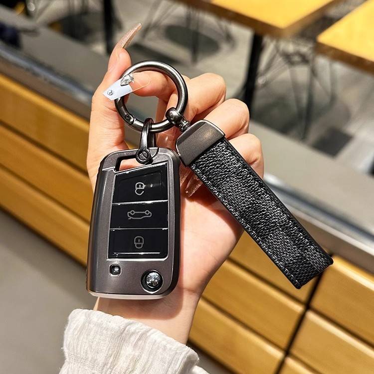 TWENTY-THREE FAST-MOVING KEY SETS FOR THE PUBLIC TO TRAVEL TO POLO IN LONGWAY, DELTA