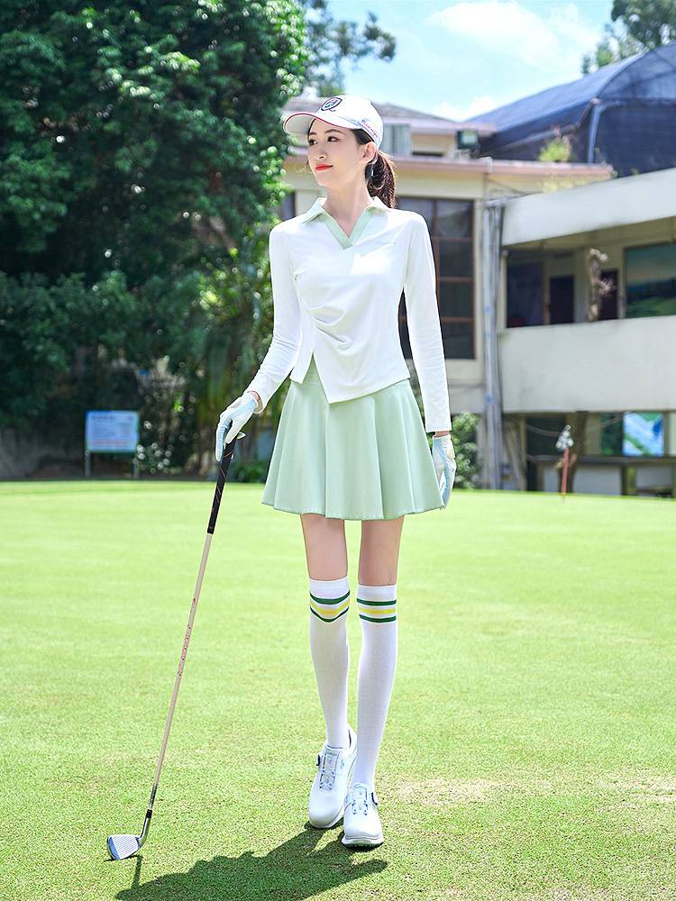 MS. GOLF, LONG-SLEEVED DRYER, V-COLLARED, FORK-COVERED, NAKED SHORT SKIRTS