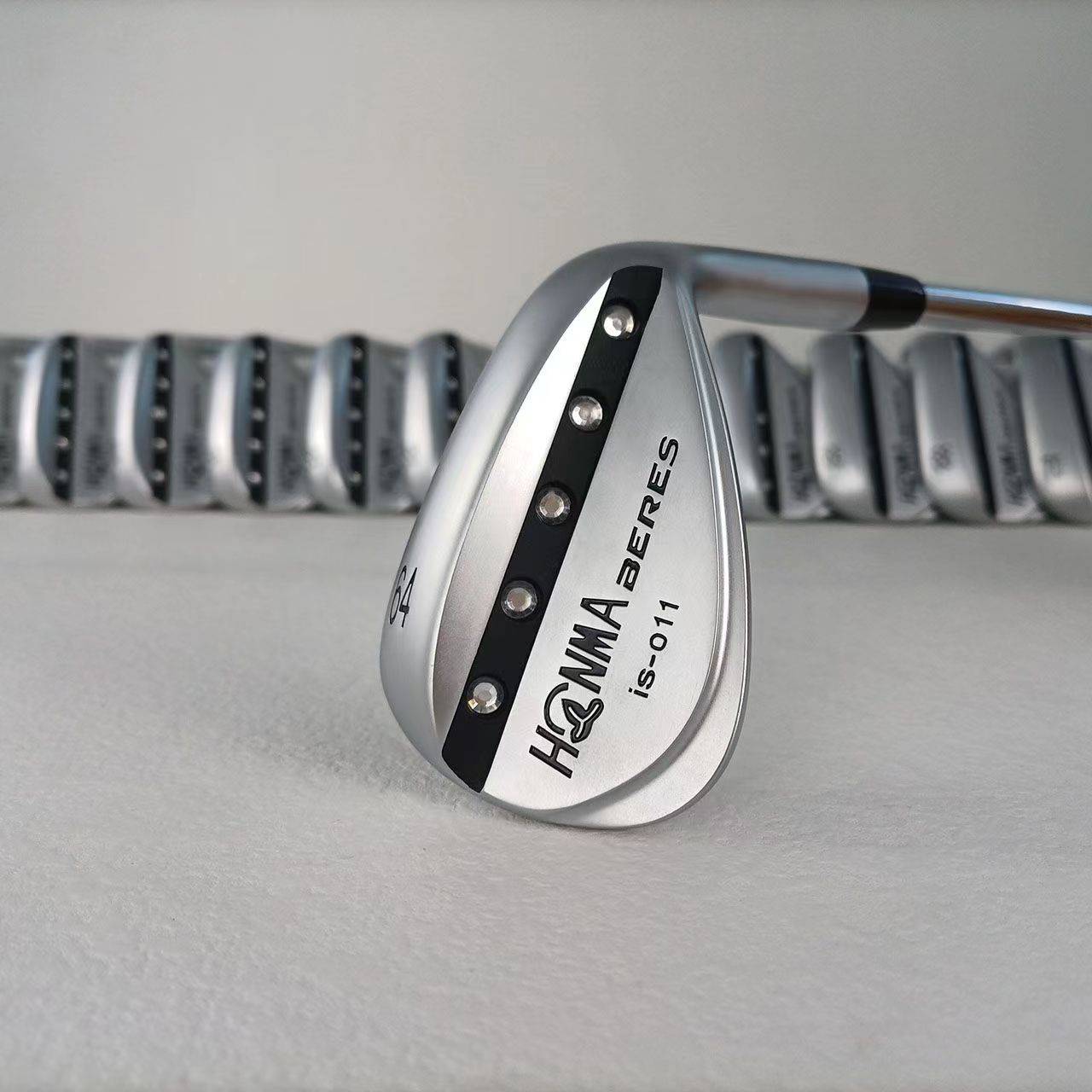 Silver 64 °