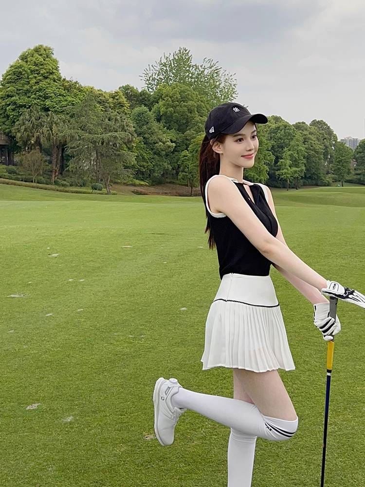 HAN-STYLE GOLF SUIT FOR WOMEN'S SUMMER SPORTS POLO SHIRTS WITHOUT SLEEVES TO KEEP THEM OUT OF THE GOLF SHORTS