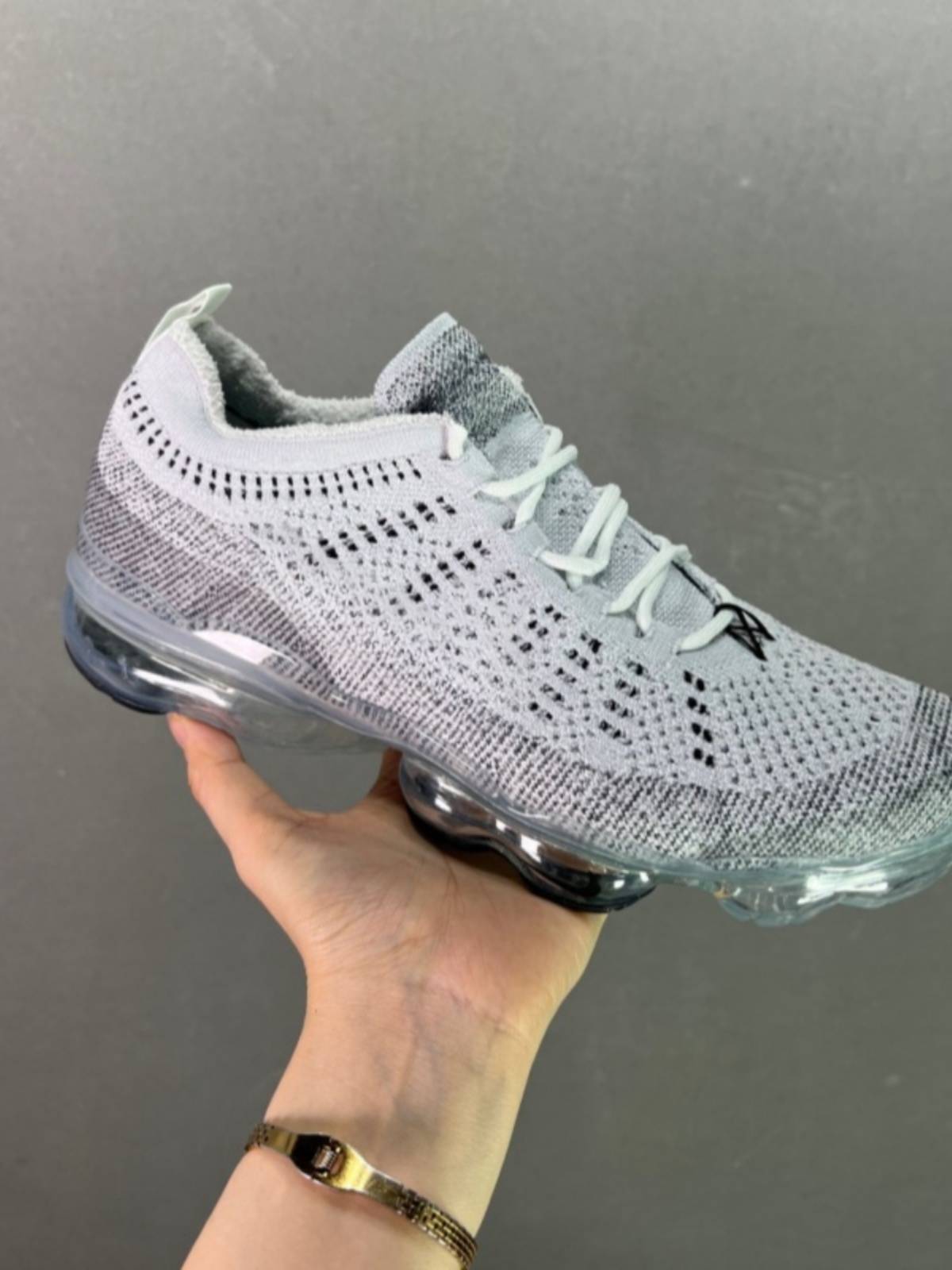 2024, a new one, full-on-air running shoes