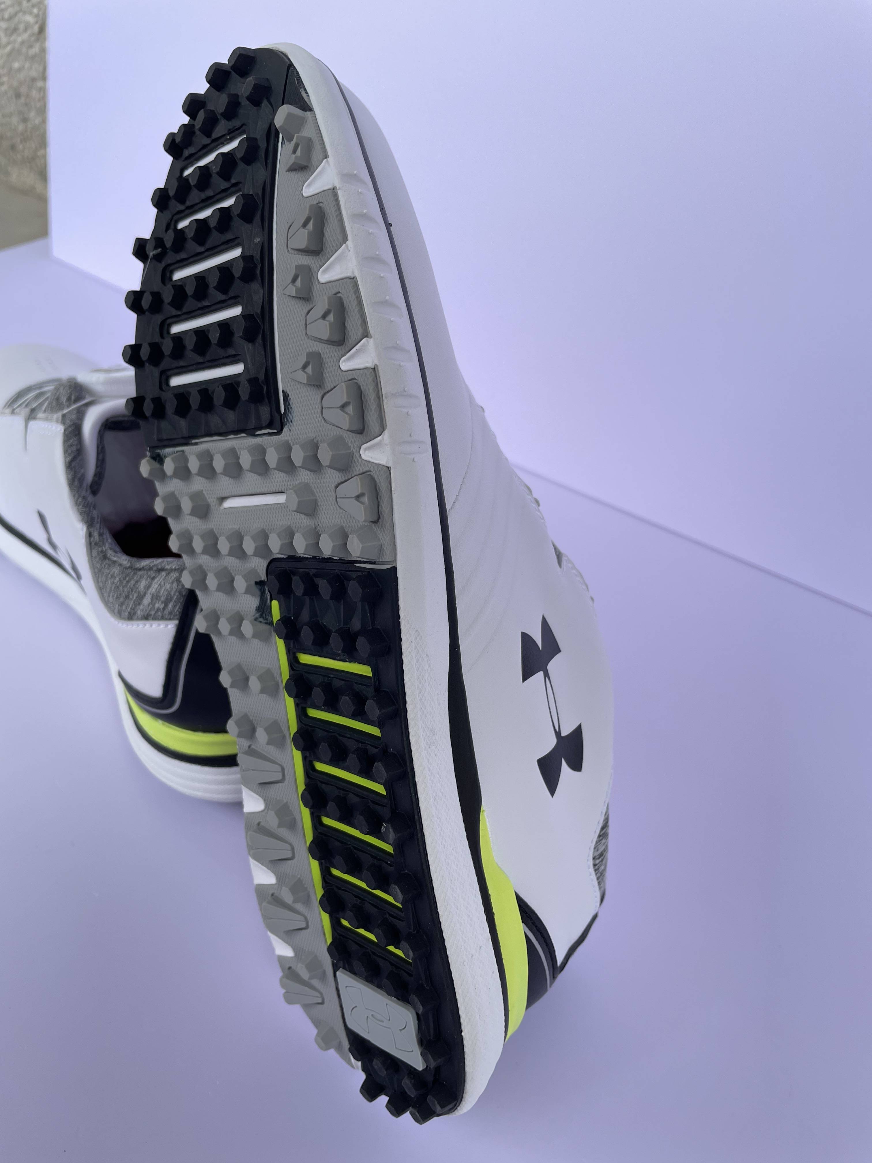 Golf Shoeman's New Fixed Tilt Button, New Slide-proof Gases Campaign Golf Shoes