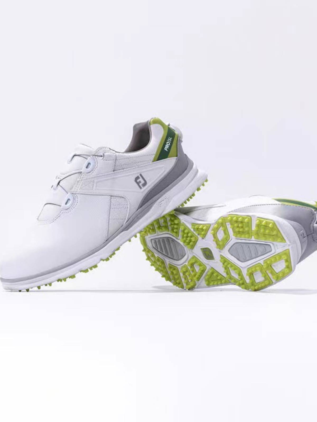 New 2024 golf shoes for a guy with a waterproof and smoother golf to a boa Golf