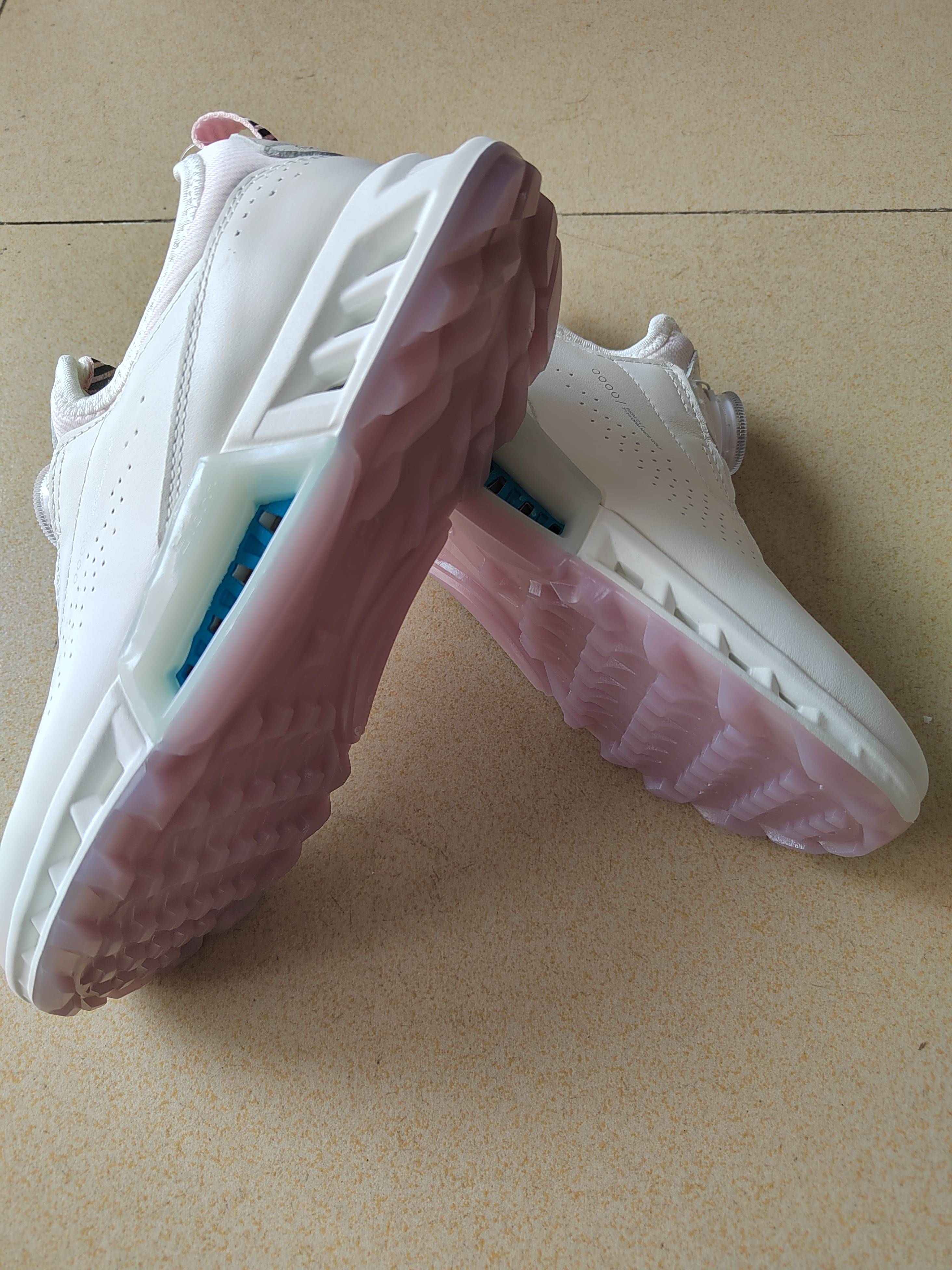 The rest of the girl's new golf export order, the spin buttons, the real cozy white flour