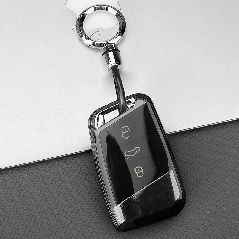 SECTION C - BLACK + SILVER LATCH