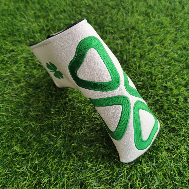 Lucky comes to the golf club sleeve sleeve sleeve No. 1 ball and iron and wooden pole protective head.