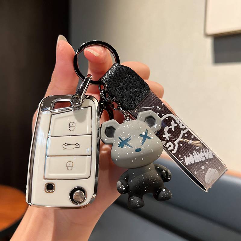 Volkswagen B model-folding 3 keys [single shell white]+gray violent bear pendant