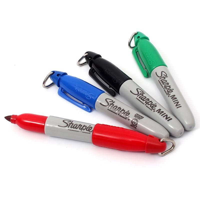 Single red pen