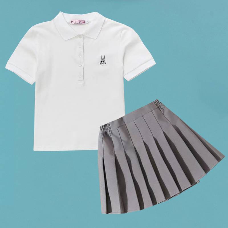 golf girls in clothes campaign with summer children's short sleeves and t-shirts in short skirts