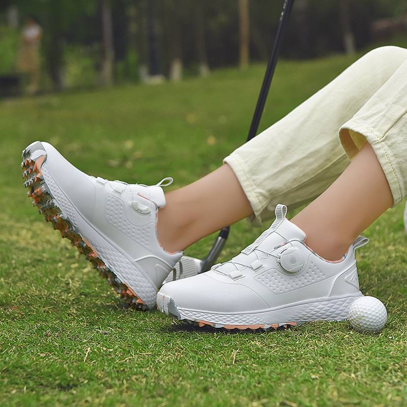 Golf-shoe lovers light and comfy, waterproof, retort-proof