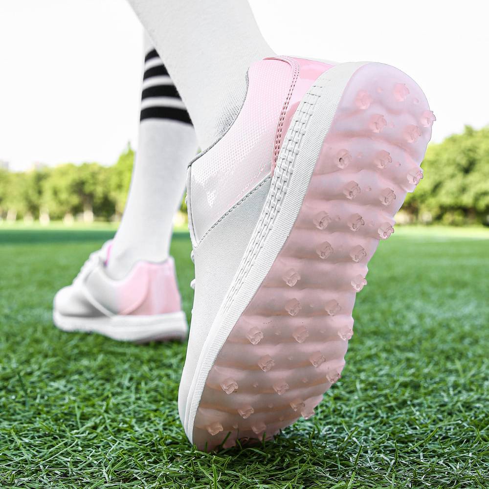 The golf couple is light and comfy