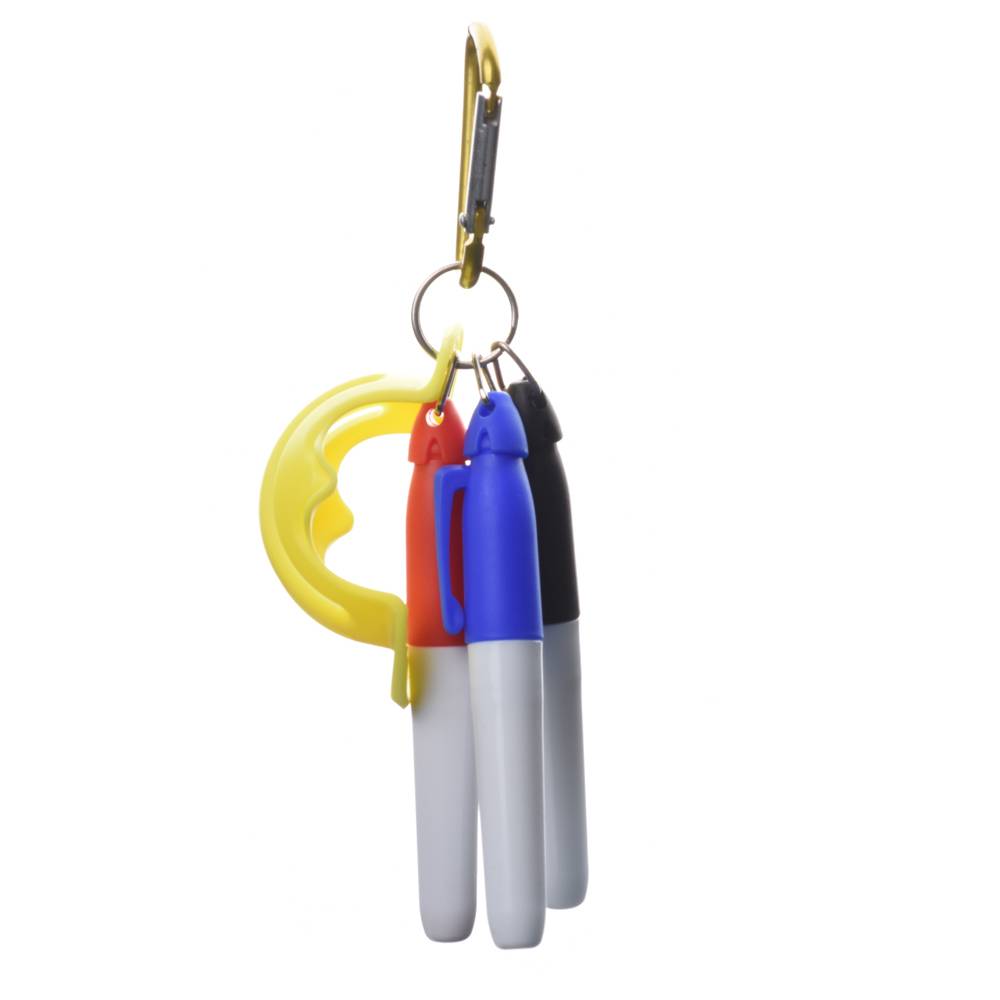 Golf three -line drawer contains a golf ball aiming a line tool to draw the ball marker to push the pole alignment