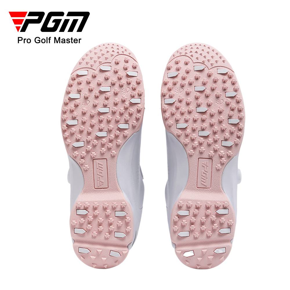PGM. The new Ms. Golf sneakers with the shoe buttons for waterproof and smoother sneakers